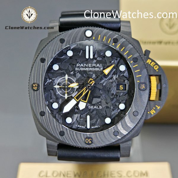 Panerai Super Clone Watches 1:1 Submersible GMT Carbotech™ PAM01324 44mm