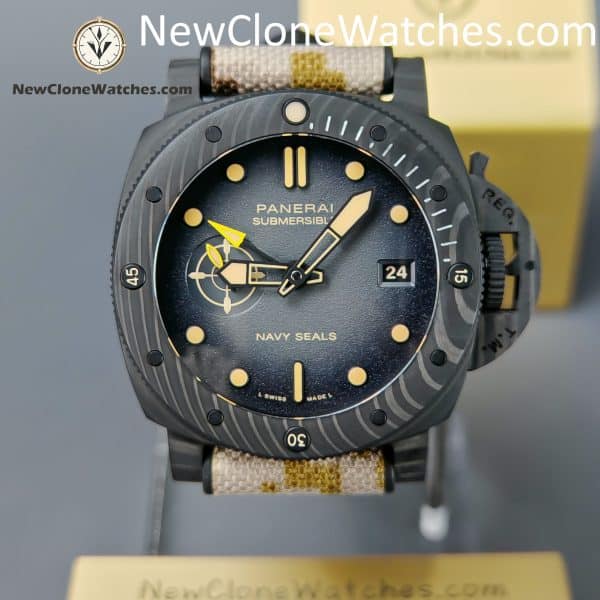Panerai Super Clone Watches 1:1 Submersible QuarantaQuattro GMT Navy SEALs Carbotech™ 44MM PAM01513