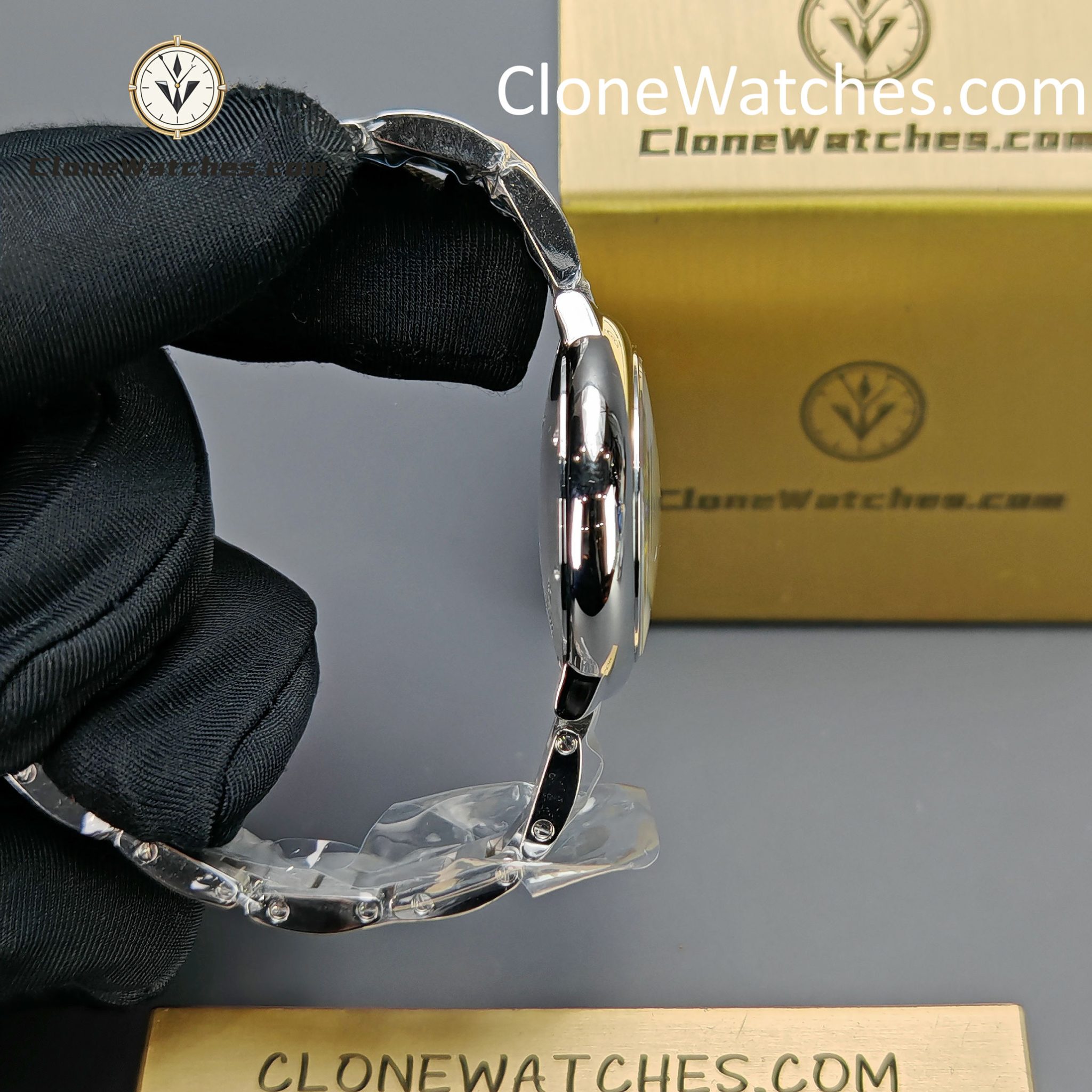 Cartier Super Clone Watches 1:1 Ballon Bleu de WSBB0062 Blue Dial Roman Scale 33mm - Image 7