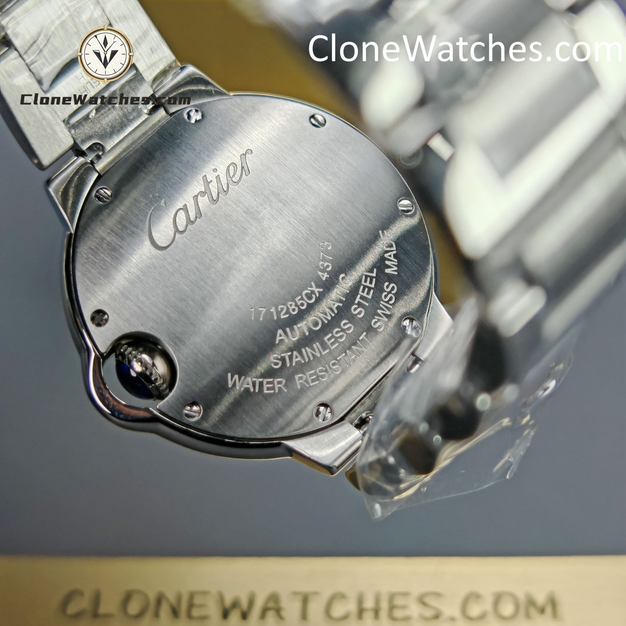 Cartier Super Clone Watches 1:1 Ballon Bleu de WSBB0062 Blue Dial Roman Scale 33mm - Image 12