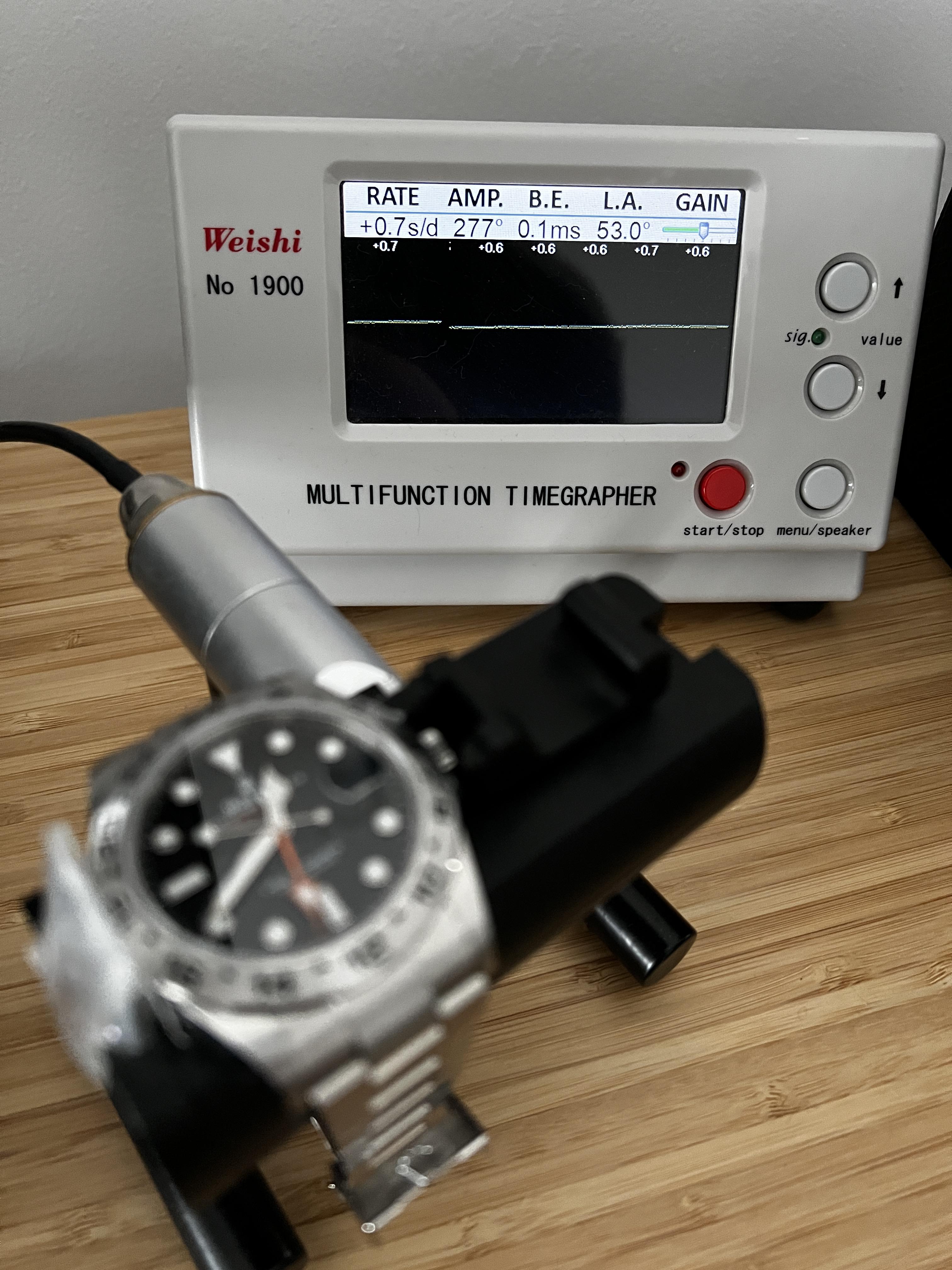 Super clone watch Timegrapher test — daily rate amplitude and beat error verification