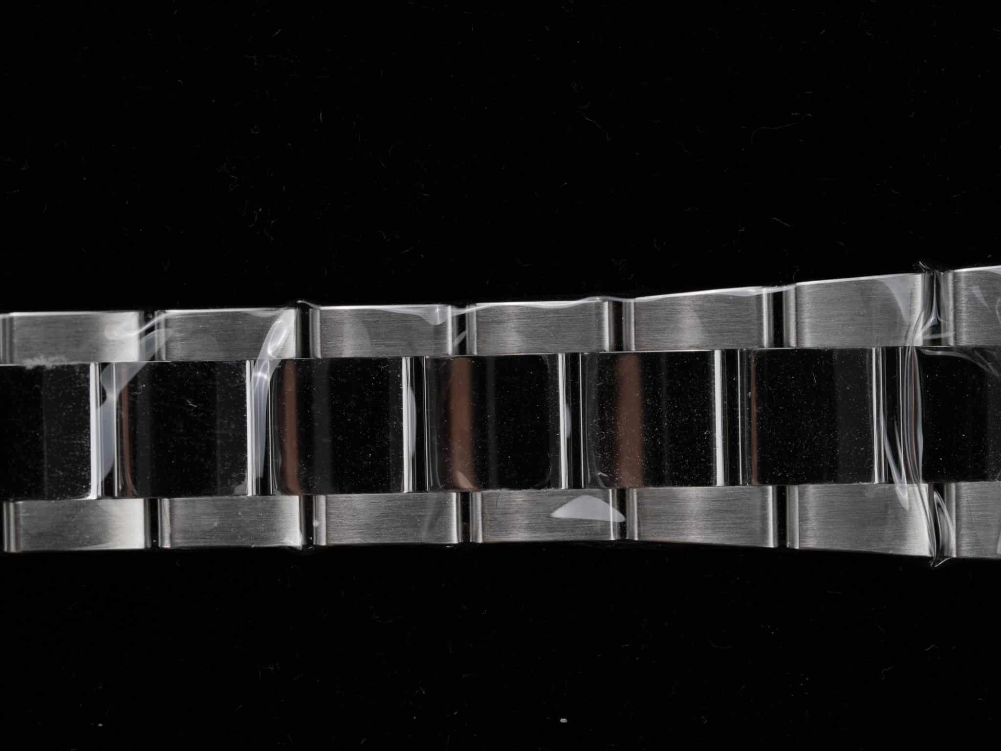 VSF Bracelet Brushing