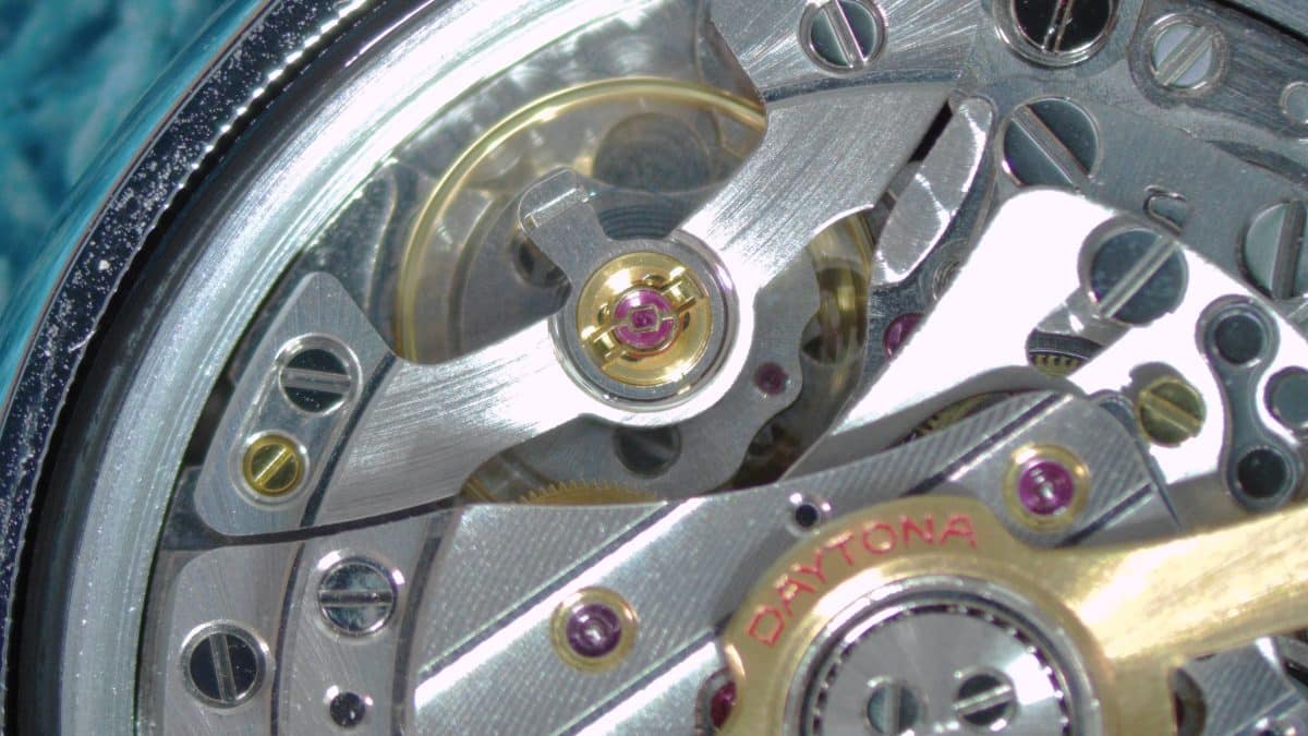 QF JH4132-FS free-sprung balance wheel super clone movement with no regulator pins visible