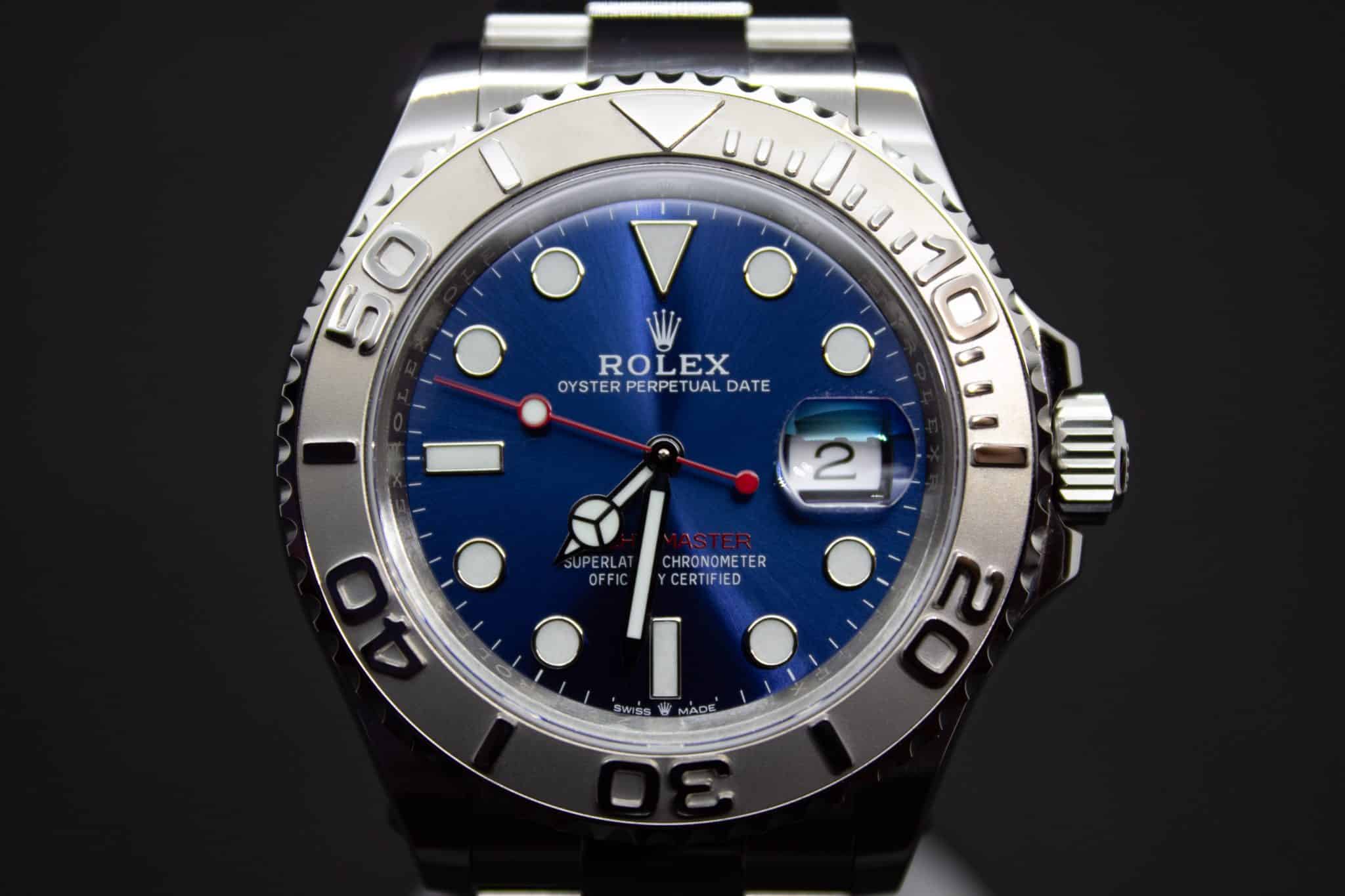 VSF-Yacht-Master-126622-blue-sunburst-dial-red-accents-super-clone