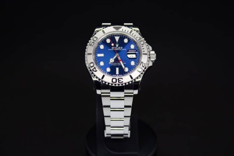 VSF-Yacht-Master-40-126622-blue-dial-wrist-shot-lifestyle-super-clone